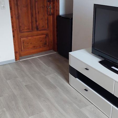 Zu Hause Auf Zeit Bei Marion Apartamento Bobbau Exterior foto
