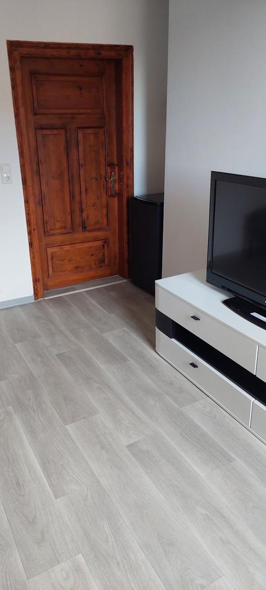 Zu Hause Auf Zeit Bei Marion Apartamento Bobbau Exterior foto
